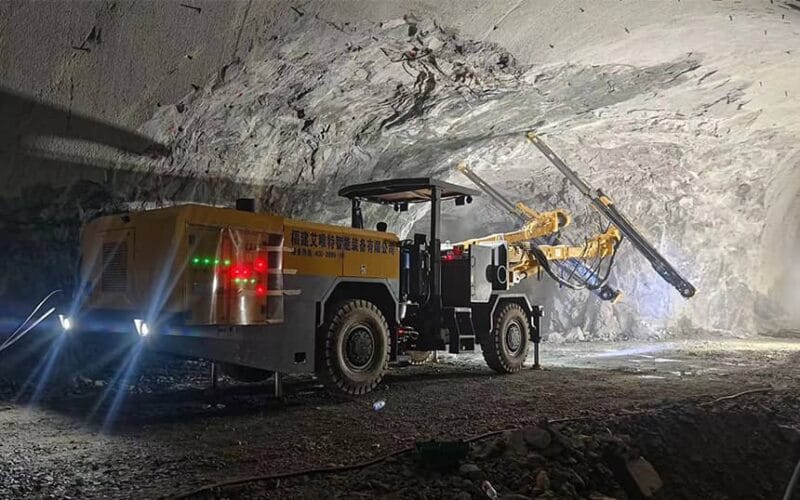 underground mining drill rig