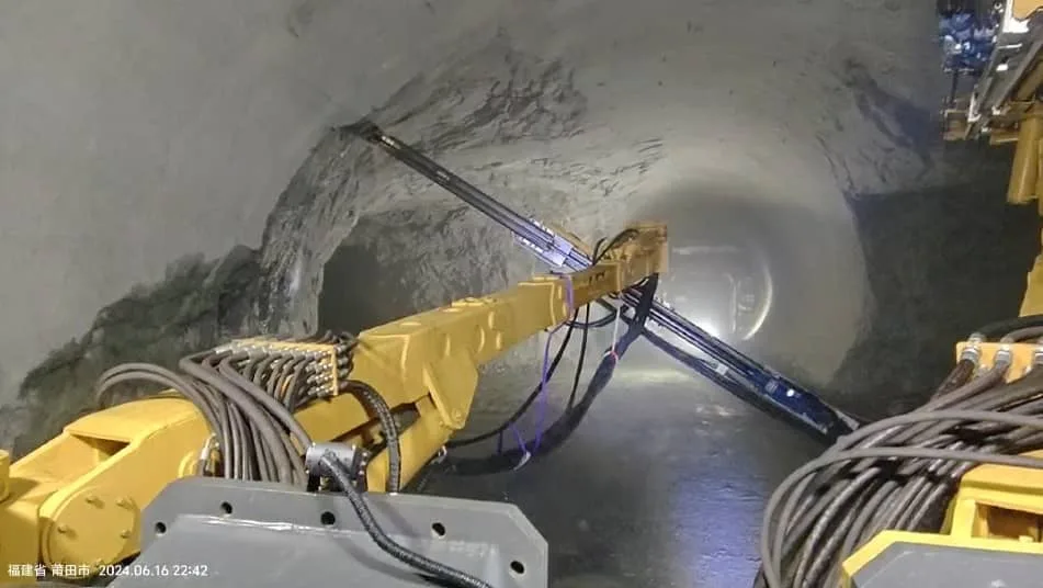 underground drill rig