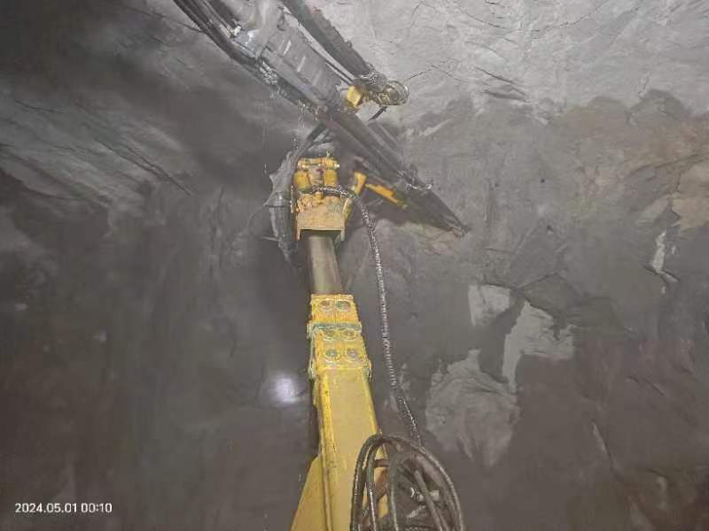 underground mining drilling machines